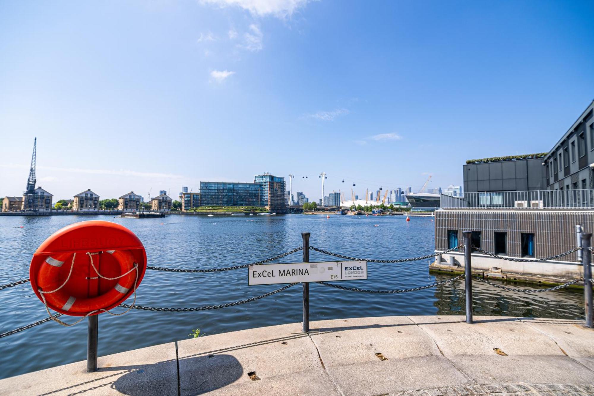 Excel London Majestic Apartment 외부 사진